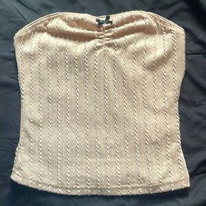 Extra small, light brown